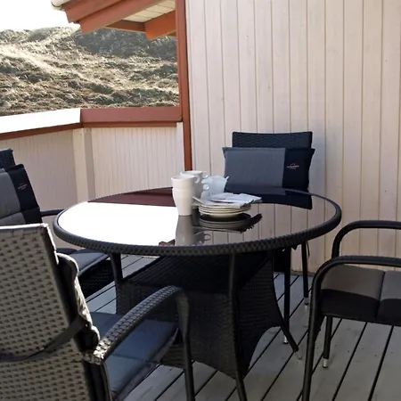 Jorma - 250m To The Fjord By Interhome