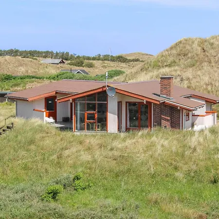 Jorma - 250m To The Fjord By Interhome Feriehus Havrvig