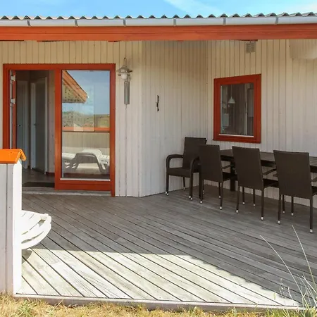 Jorma - 250m To The Fjord By Interhome Feriehus