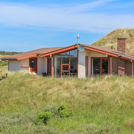 Jorma - 250m To The Fjord By Interhome